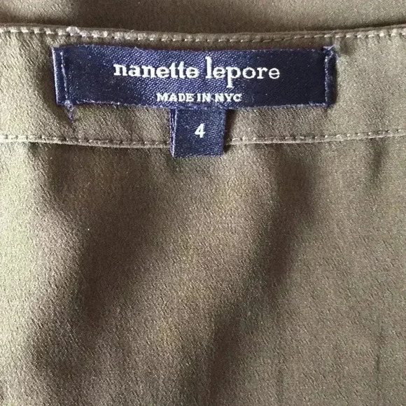 Nanette Lepore Short Cap Sleeve Blouse Size 4 - Picture 3 of 5